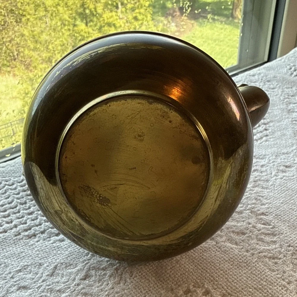 Vintage Copper and Brass Tea Pot with Lid and Wrapped Handle Decor (read)